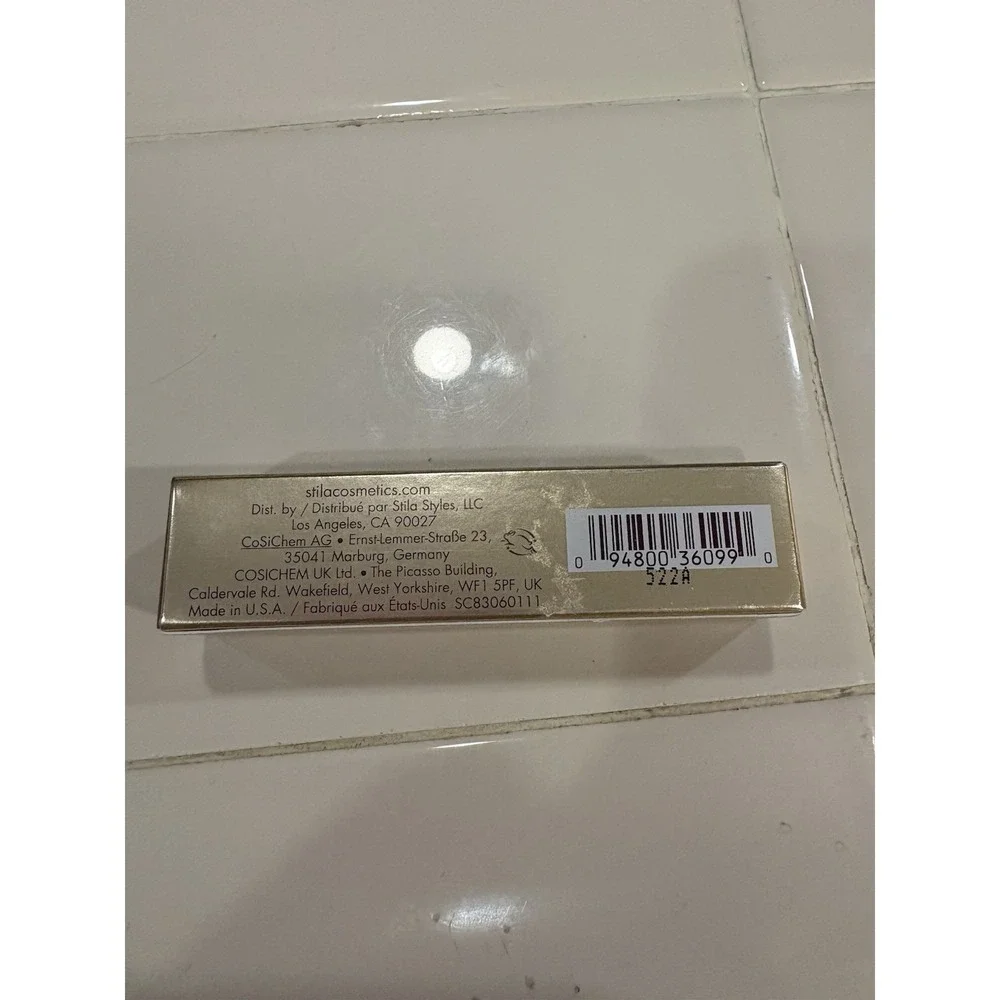New In Box Stila Shimmer & Glow Liquid Eye Shadow - Stream - Retails $25
